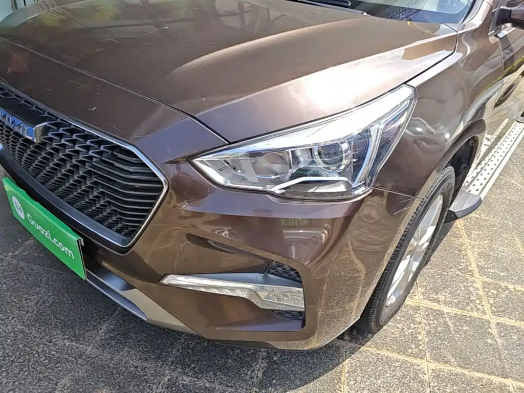 Фото 24 - Haval M6