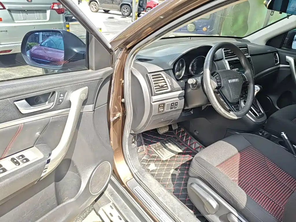Haval M6 2018 2017 1.5T Automatic 2WD Urban