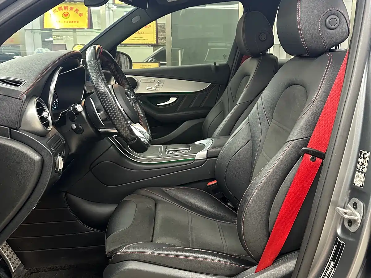 Mercedes-Benz GLC AMG 2022 AMG GLC 43 4MATIC фото 9
