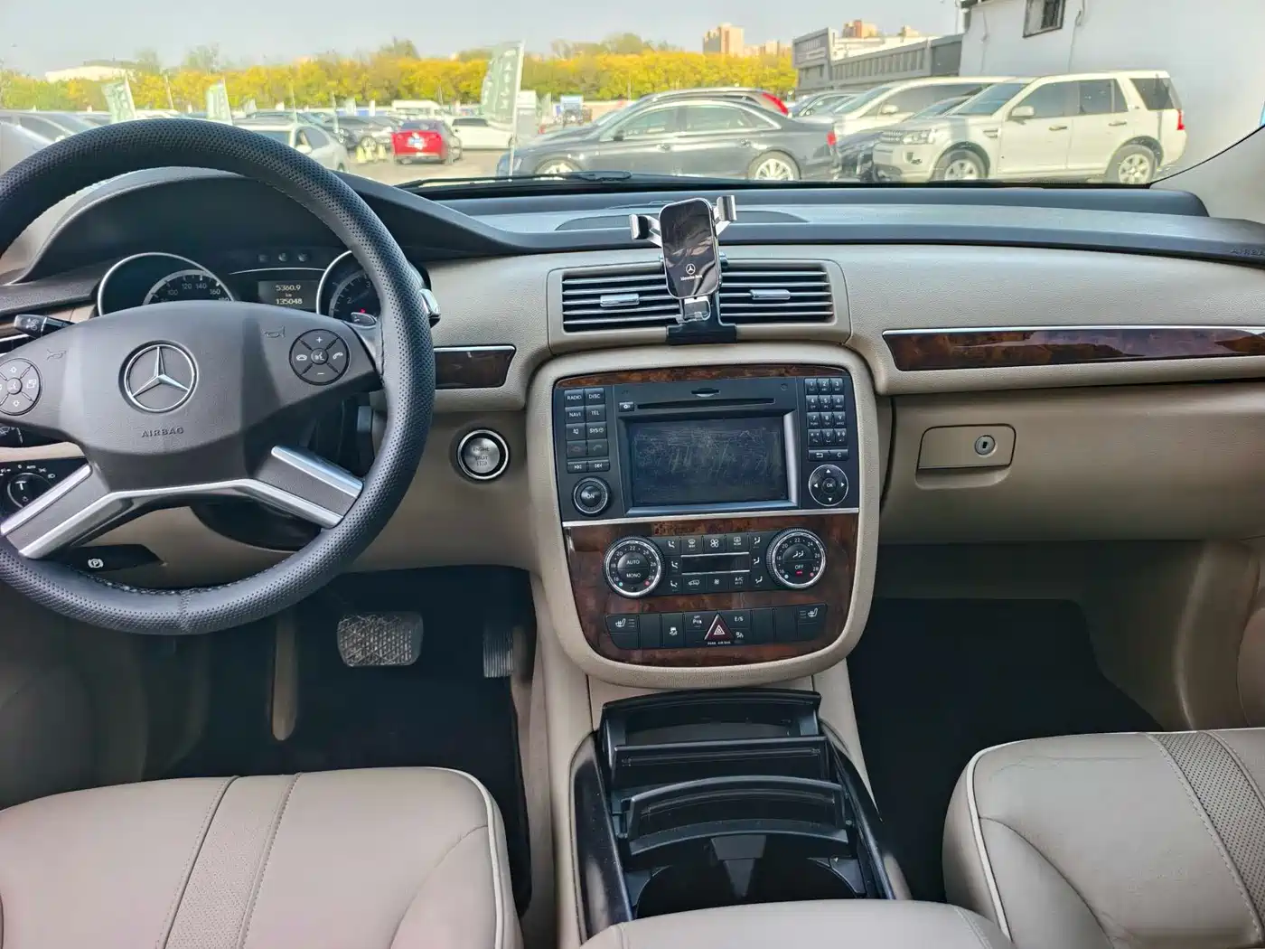 Mercedes-Benz R-Class 2011 R 350 L 4MATIC фото 12