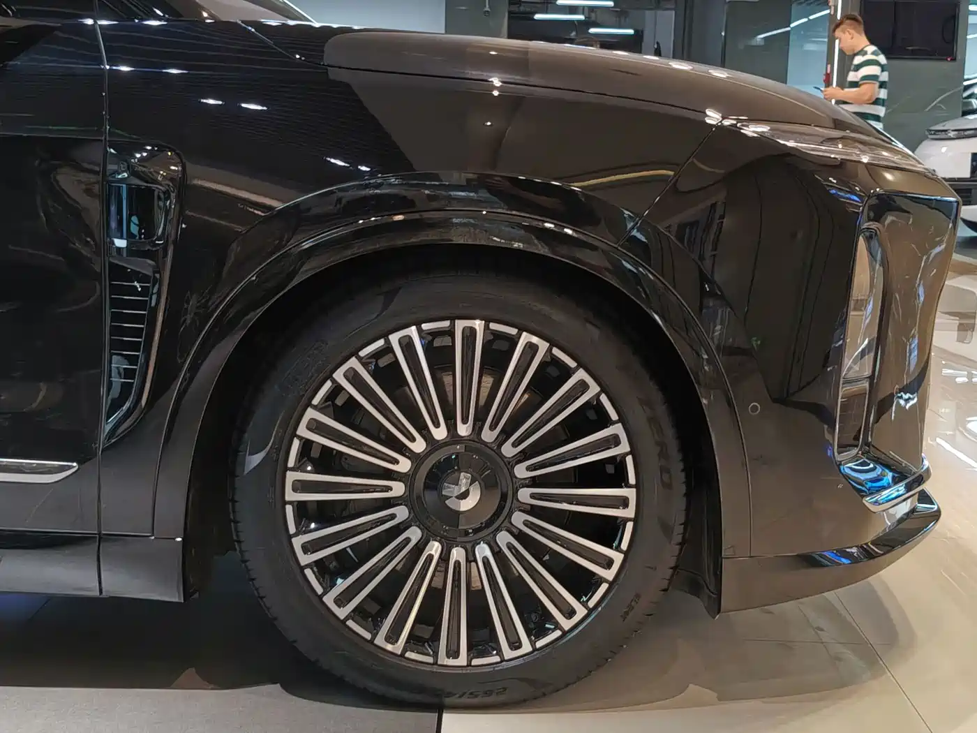 NIO ES8 2026 2025 Model 6-Seat Executive Luxury Edition