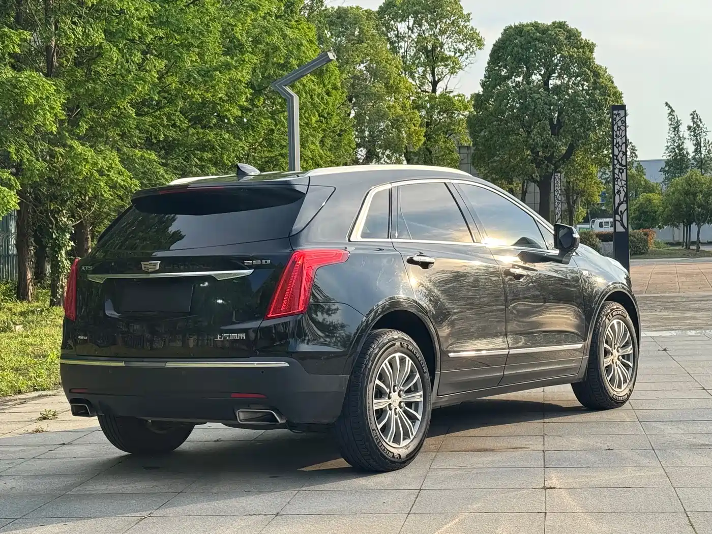 Cadillac XT5 2016 28T AWD Luxury Model фото 6
