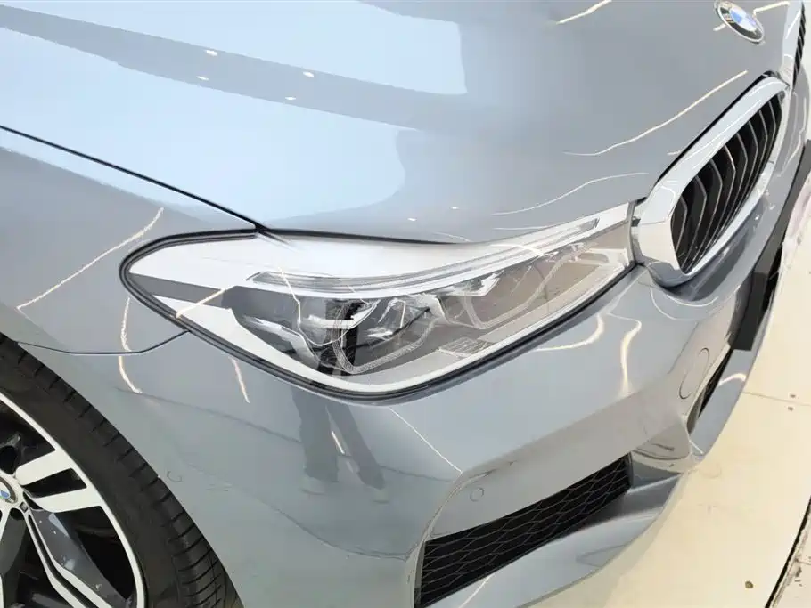 BMW 6 Series GT 2019 630i M Sport Grand Tourer Edition фото 9