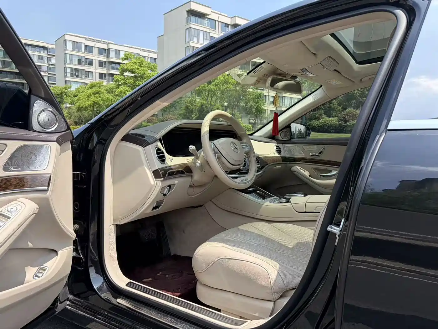 Mercedes-Benz S-Class 2016 S 320 L Luxury фото 13