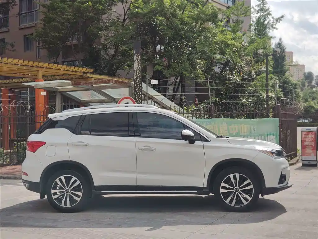 GAC Trumpchi Trumpchi GS4 2017 235T Automatic 2WD Luxury Smart Connected Edition фото 25