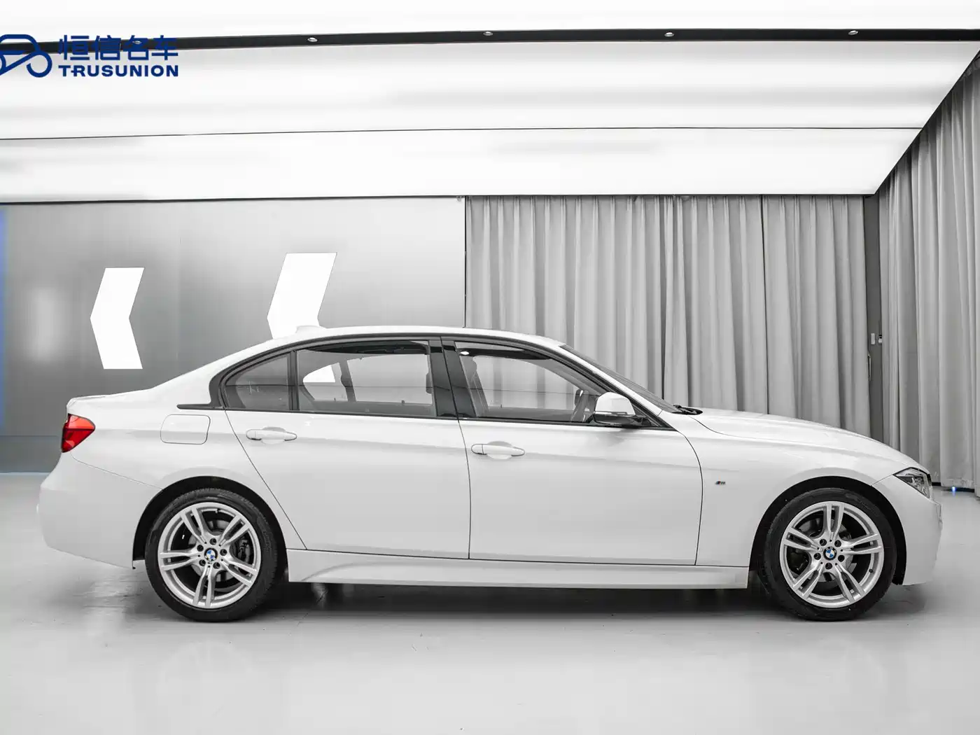 BMW 3 Series 2018 320Li Leading M Sport Package фото 10