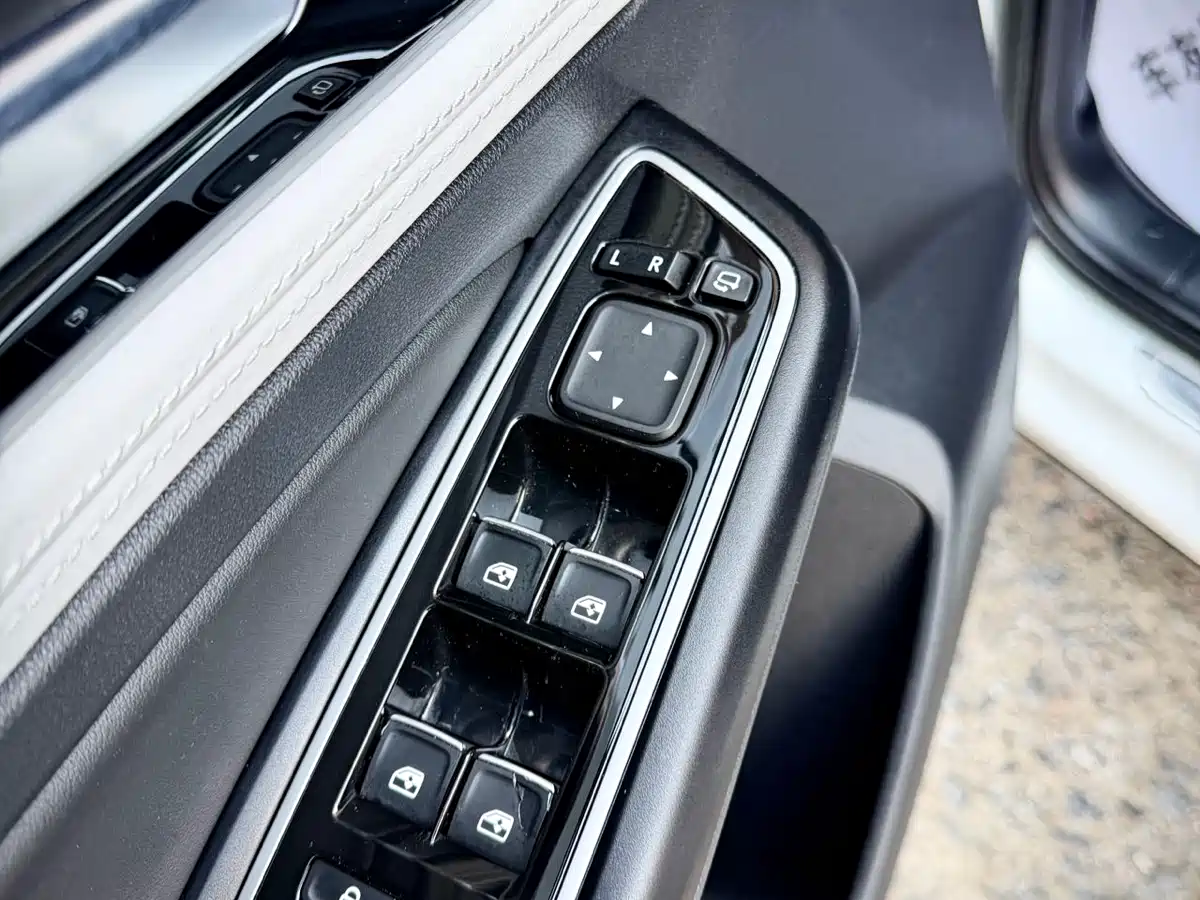 Фото 17 - Jetta VS5