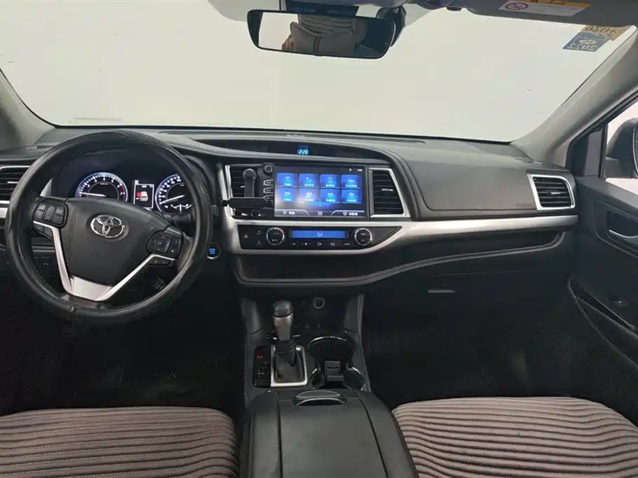 Toyota Highlander 2018 2.0T 4WD Luxury 7-seater China VI фото 12