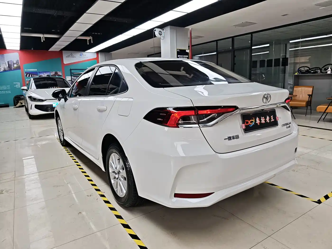 Toyota Corolla 2023 1.2T Pioneer Edition фото 13