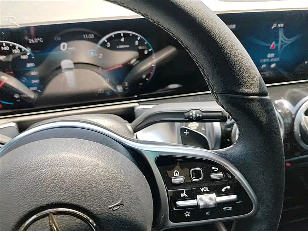 Mercedes-Benz GLB 2020 Facelift GLB 200 Dynamic фото 10