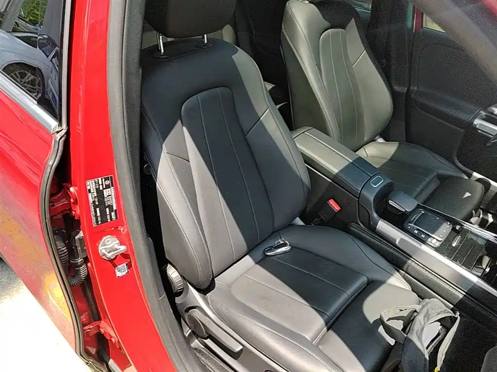 Mercedes-Benz GLB 2020 Facelift GLB 200 Dynamic фото 20
