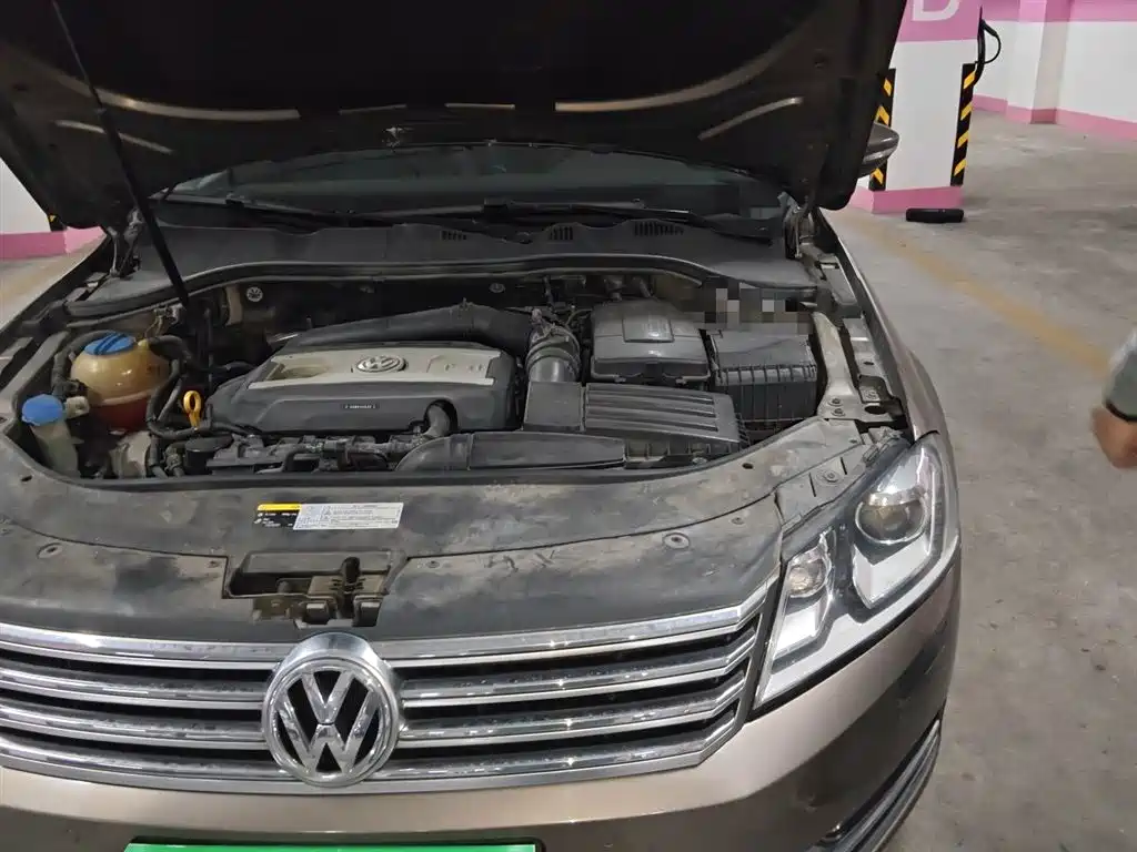 Volkswagen Magotan 2015 Facelift 2.0TSI Premium фото 22