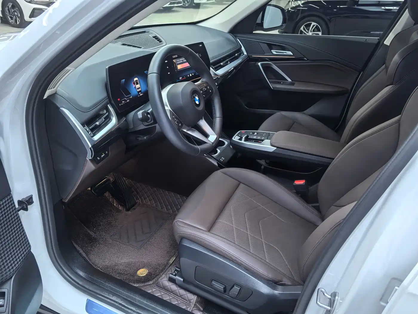 BMW X1 2023 sDrive20Li X Design Package фото 5