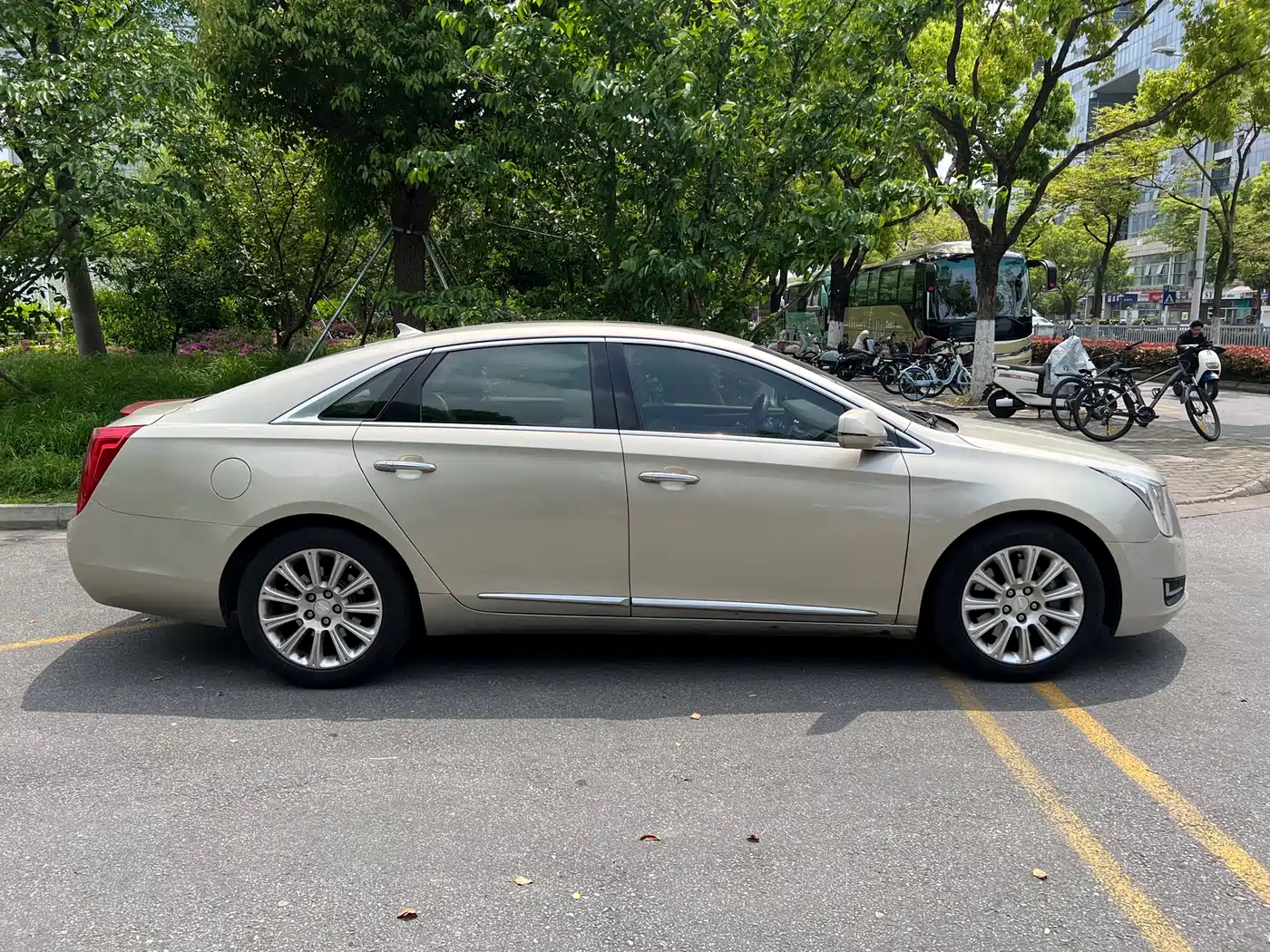Cadillac XTS 2016 28T Technology фото 4