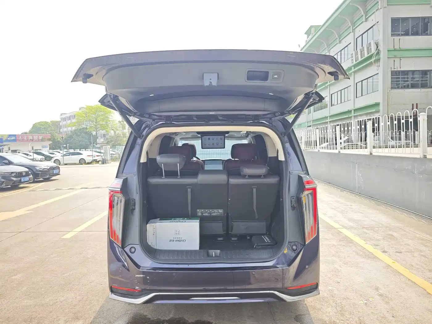 GAC Trumpchi Trumpchi E9 2023 E9 MAX фото 20