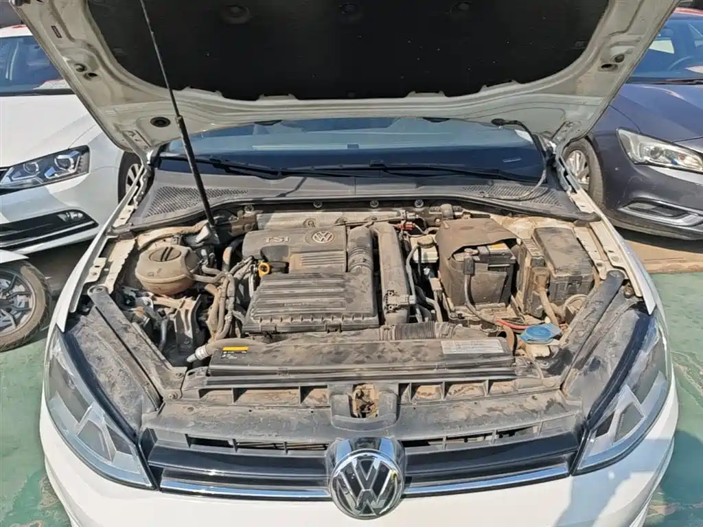 Volkswagen Golf 2015 1.4TSI Automatic Comfort фото 20