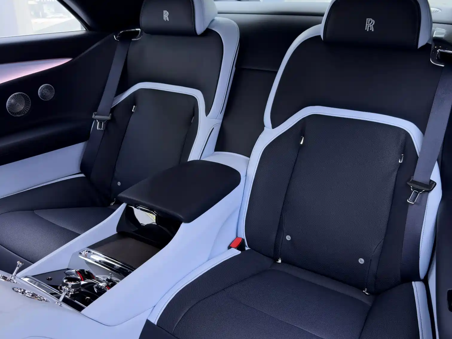 Photo 33 - Rolls-Royce Spectre