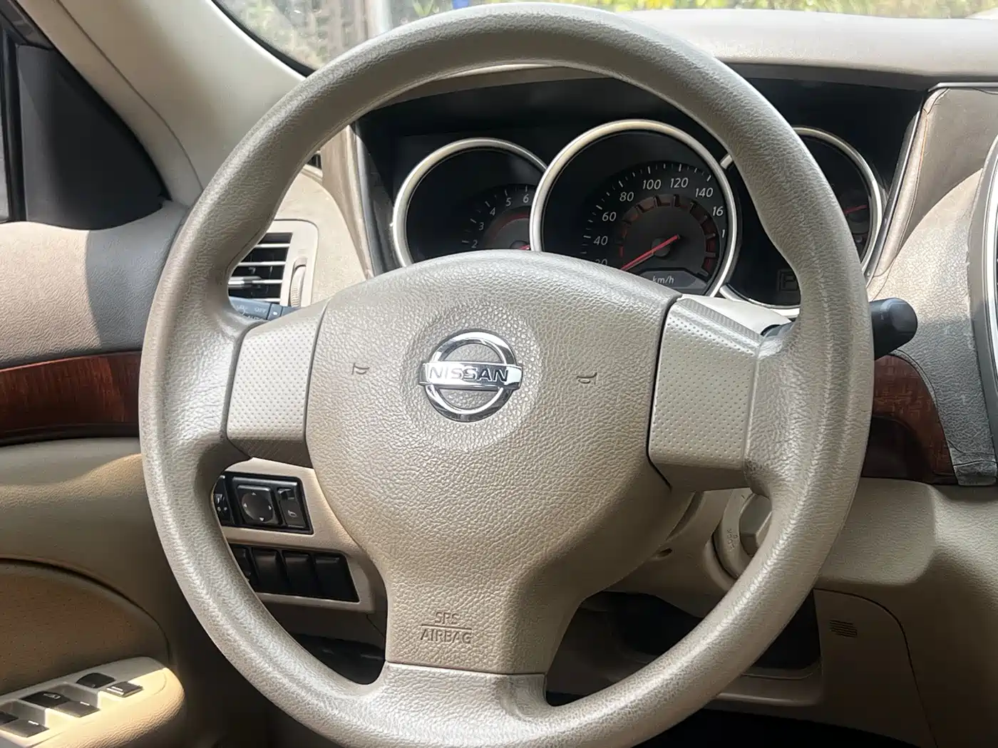 Nissan Sylphy 2010 2009 Model 1.6XL Automatic Luxury Sunroof Edition