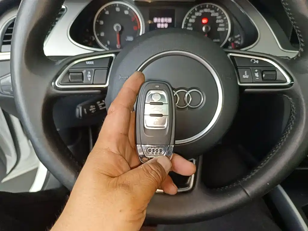 Audi A4L 2016 35 TFSI Collector's Edition Automatic Standard фото 9