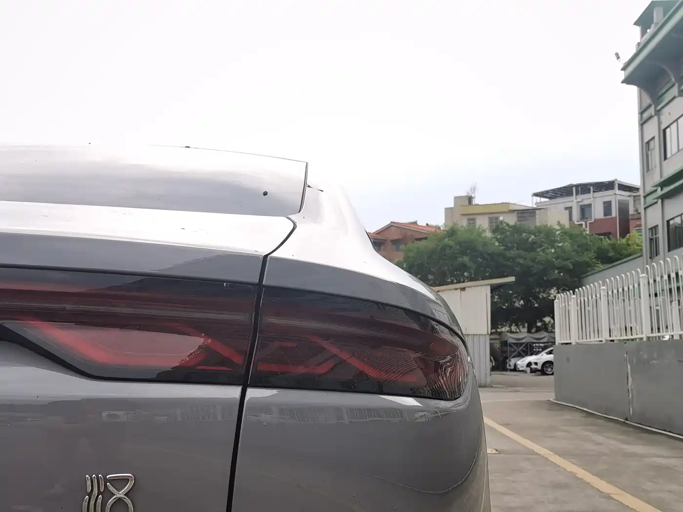BYD HAN