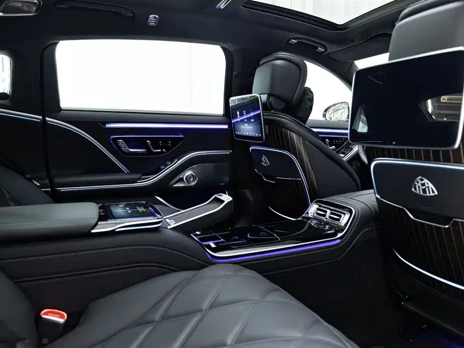 Mercedes-Benz Maybach S-Class 2022 S 680 4MATIC фото 15
