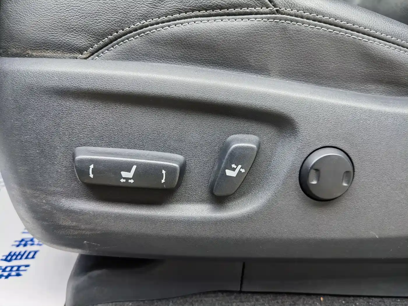 Toyota Prado 2016 2.7L Auto Luxury Edition фото 16