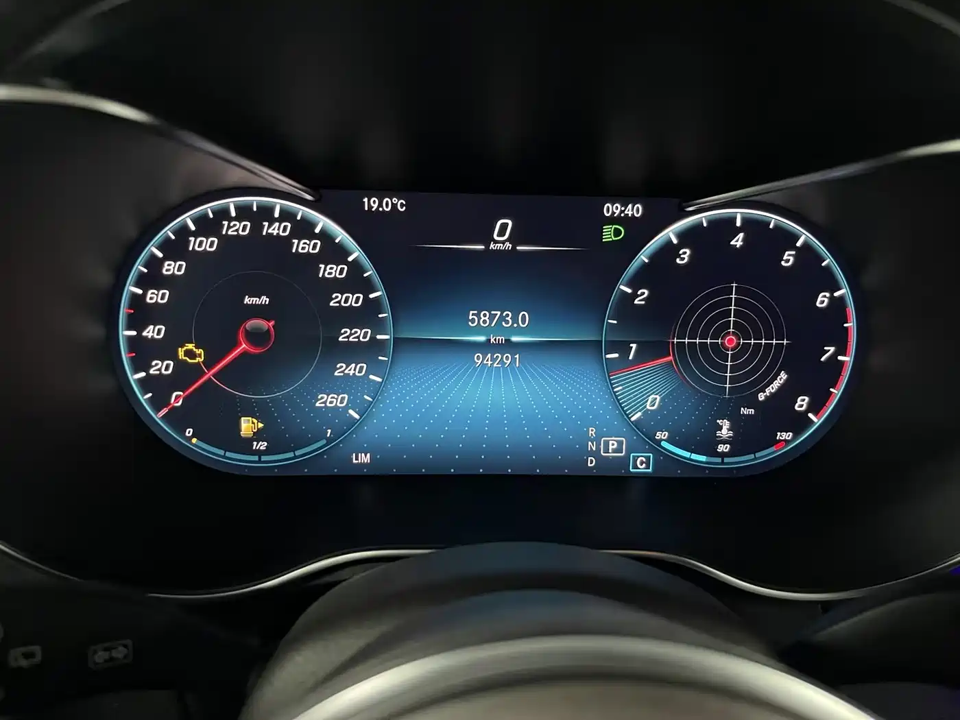 Mercedes-Benz GLC 2022 Model GLC 260 L 4MATIC Luxury Edition фото 7