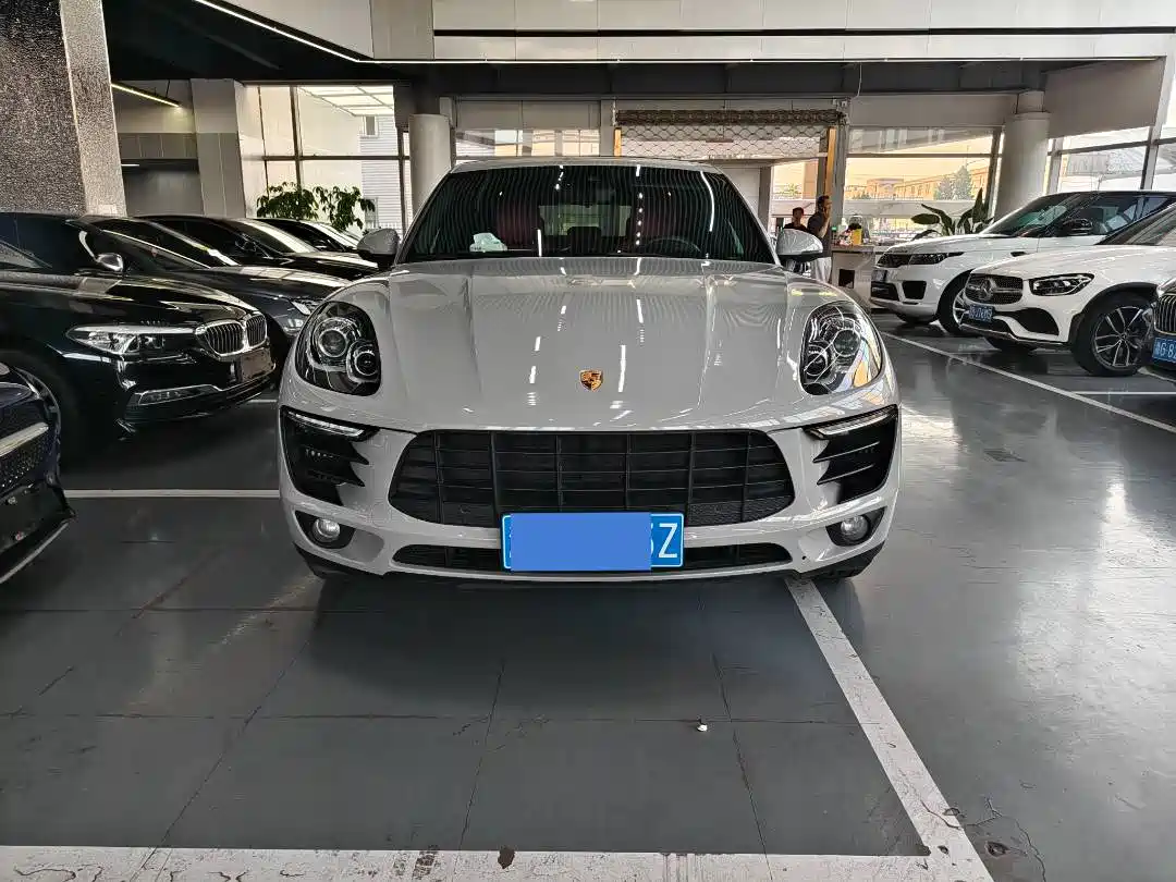 Porsche Macan 2017 Macan S 3.0T фото 2