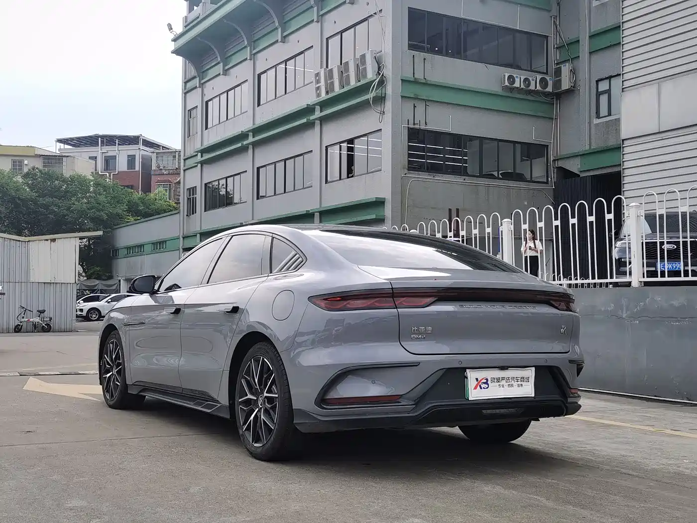 BYD HAN