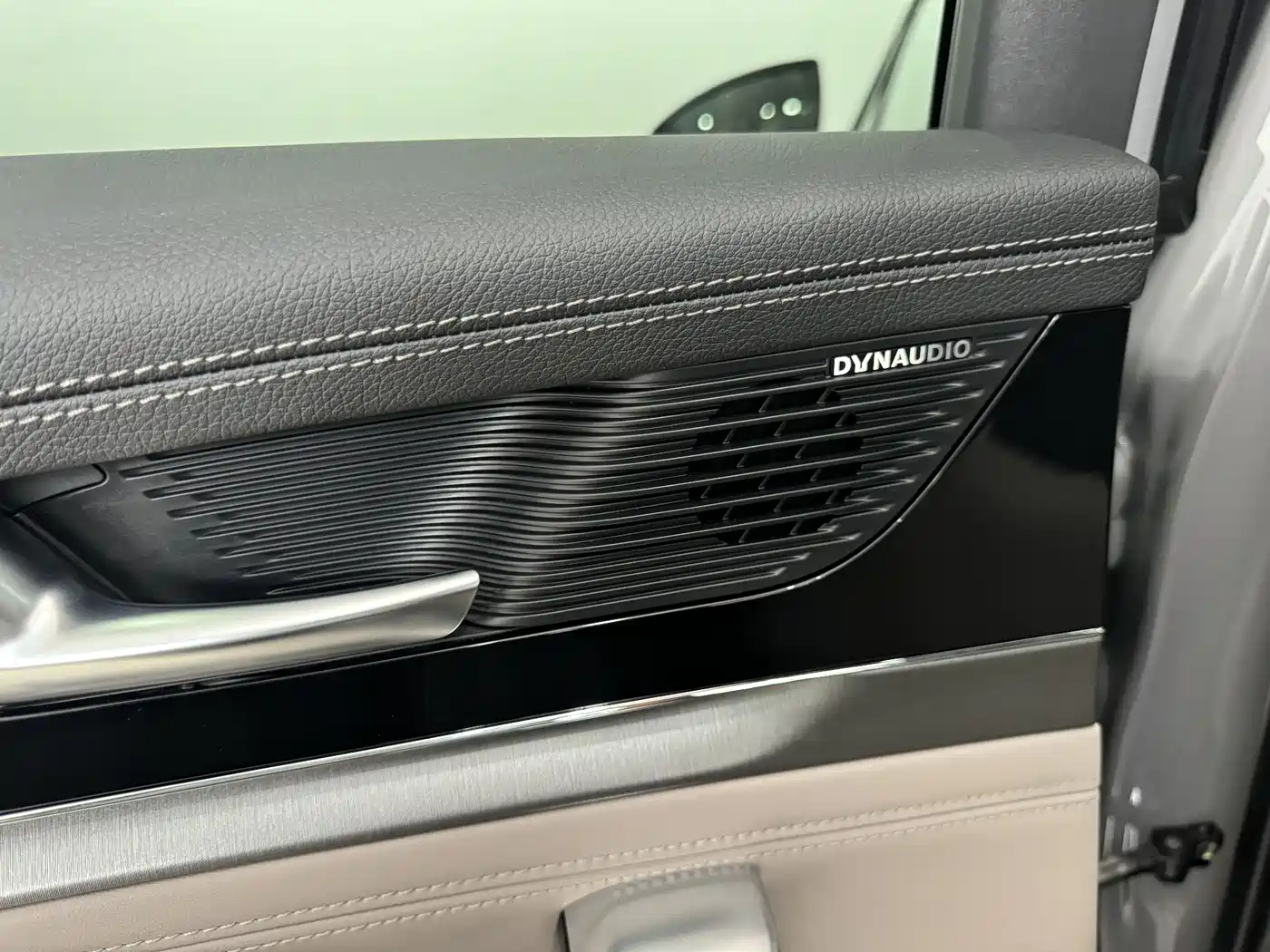 BYD Tang New Energy 2025 Smart Driving Edition DM-i 115KM Flagship фото 11