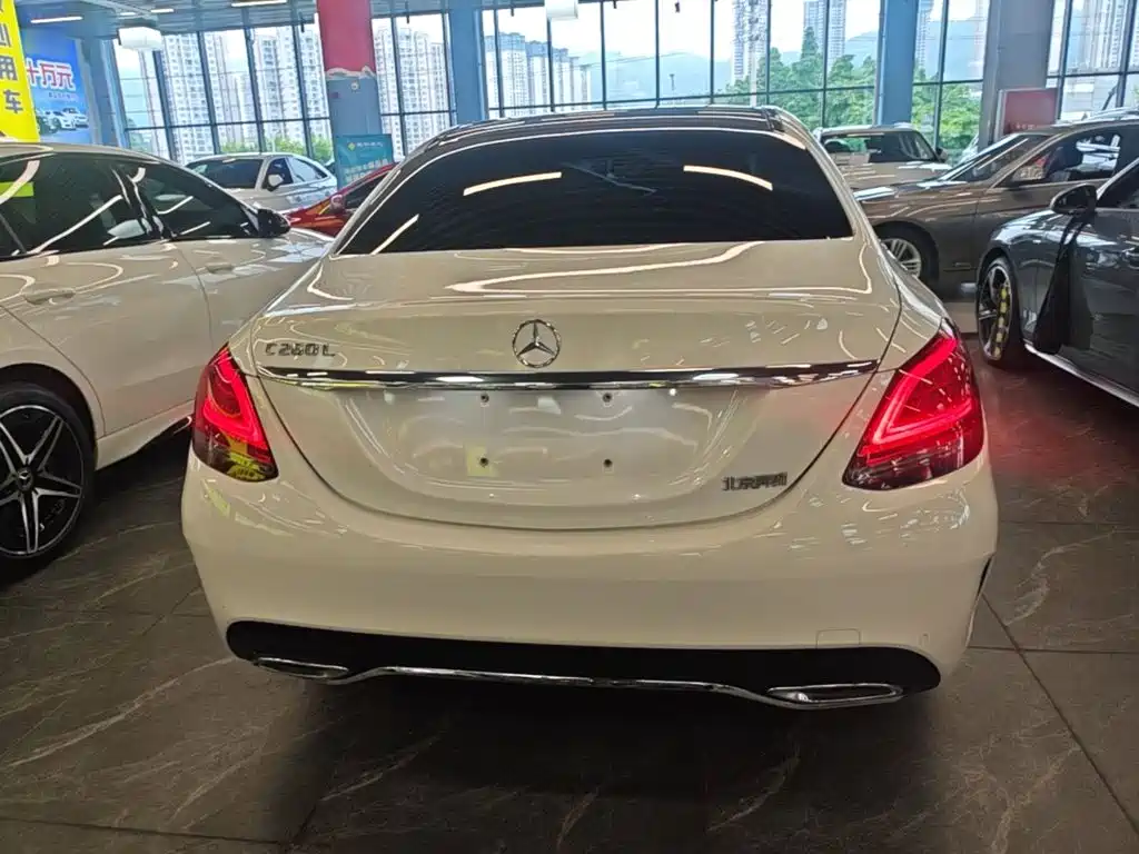 MERCEDES-BENZ CLASS C