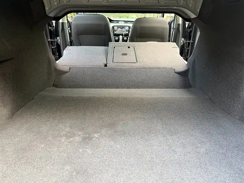 Volkswagen Magotan 2018 330TSI DSG Leading фото 26
