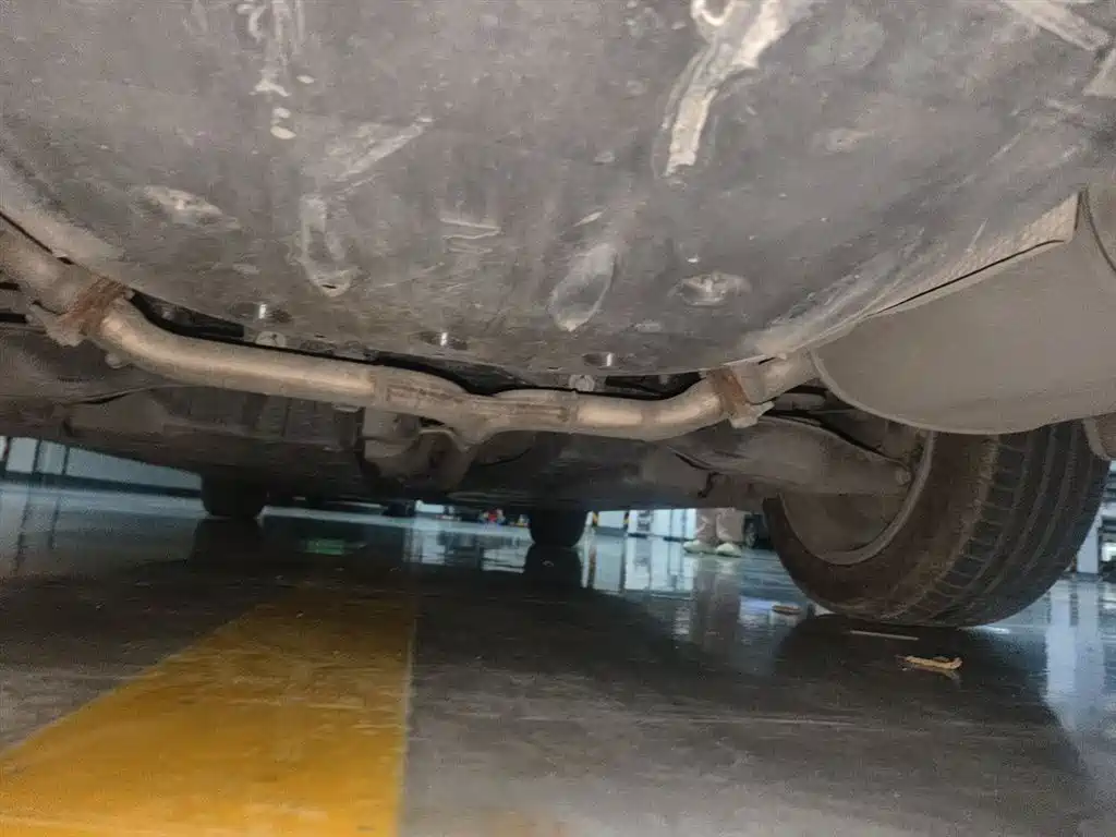 Toyota Camry 2018 2.0G Luxury Edition фото 25