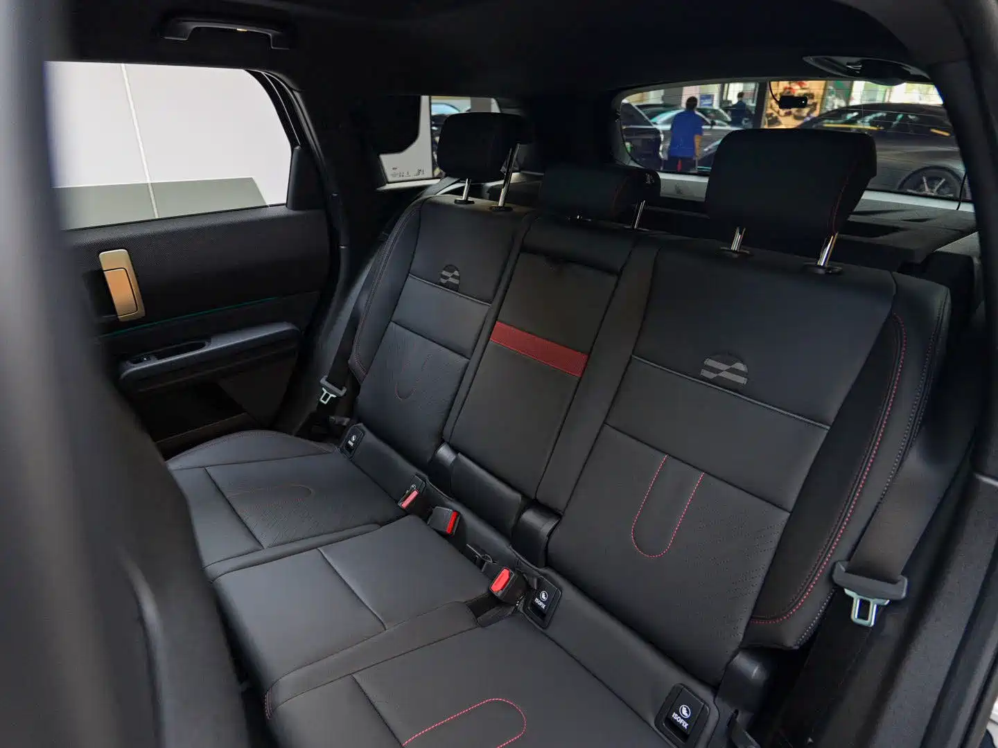 صورة 14 - MINI JCW COUNTRYMAN