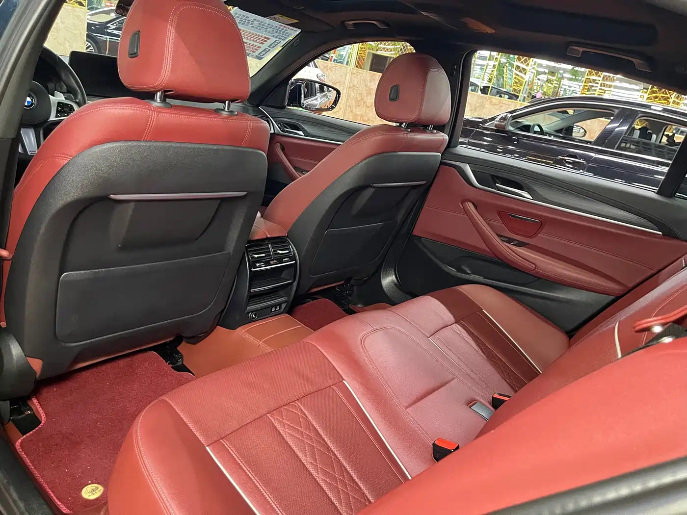 BMW 5 Series 2021 530Li Leading M Sport Package фото 9