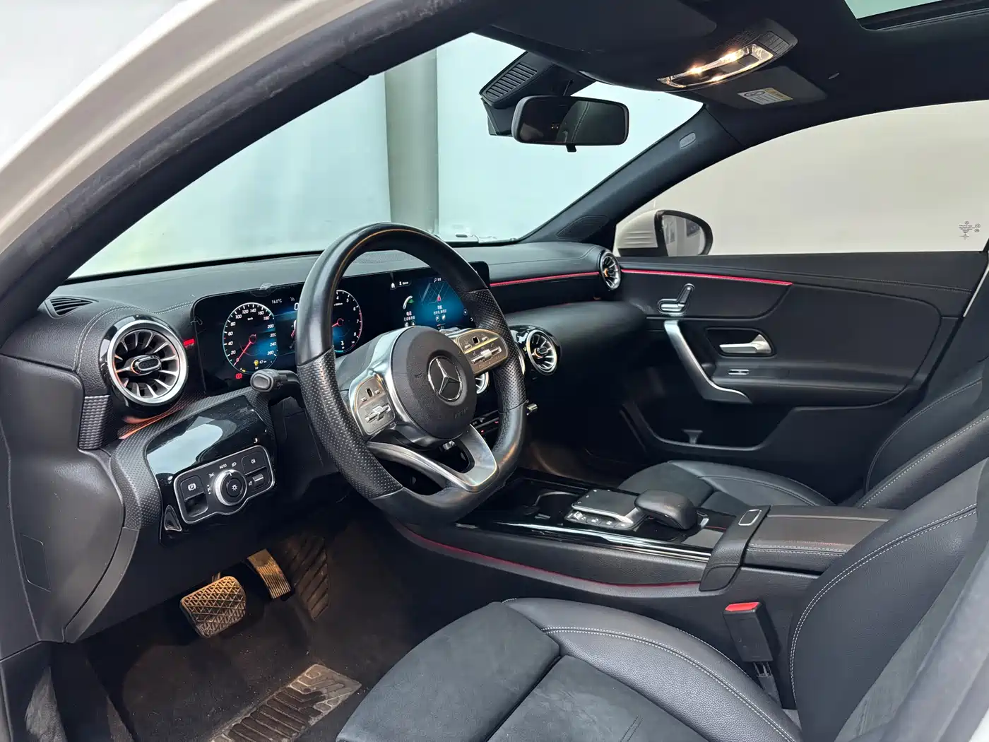 Mercedes-Benz A-Class 2021 A 200 L Sport Sedan Fashion Edition фото 15