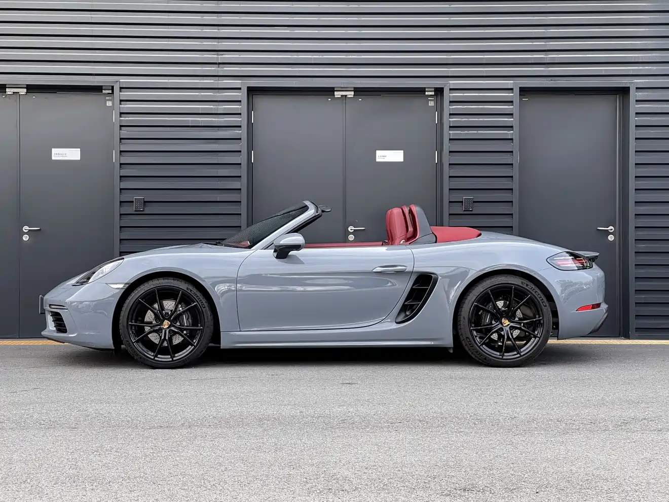 Porsche 718 фото 5