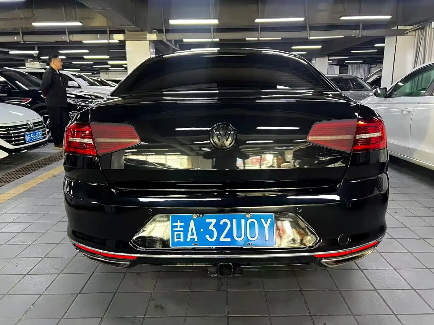 Volkswagen Magotan 2018 330TSI DSG Luxury фото 8