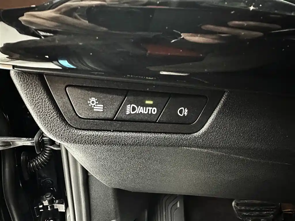 BMW X1 2023 sDrive20Li X Design Package фото 20