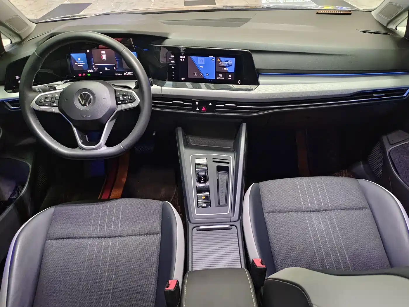 Volkswagen Golf 2023 Facelift 280TSI DSG Pro фото 14