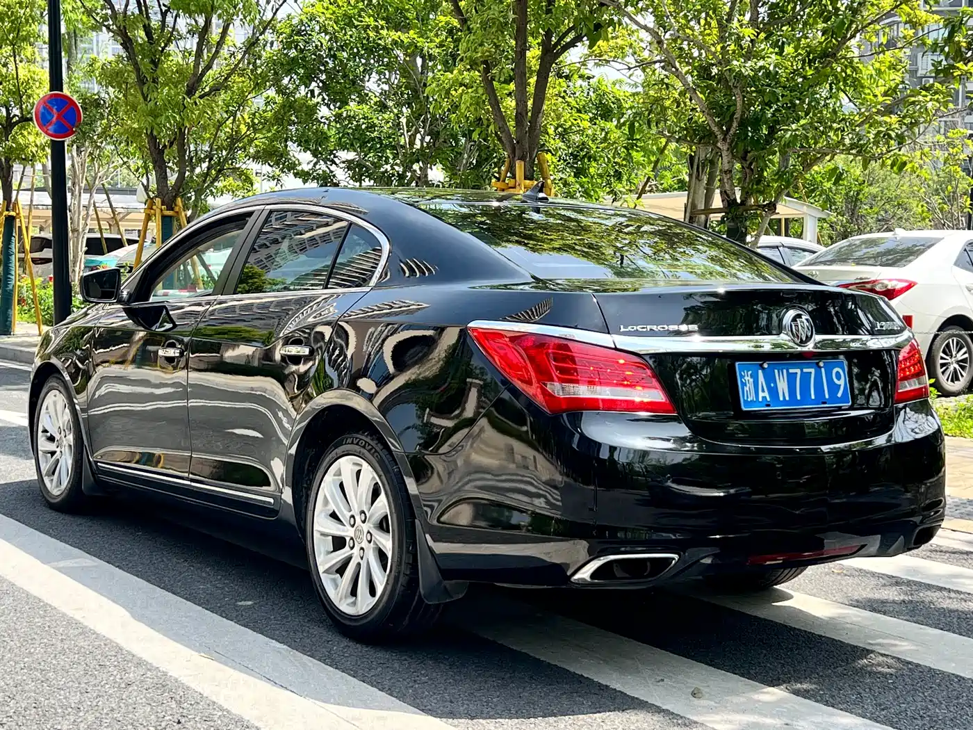Buick LaCrosse 2013 2.4L SIDI Luxury Comfort фото 7