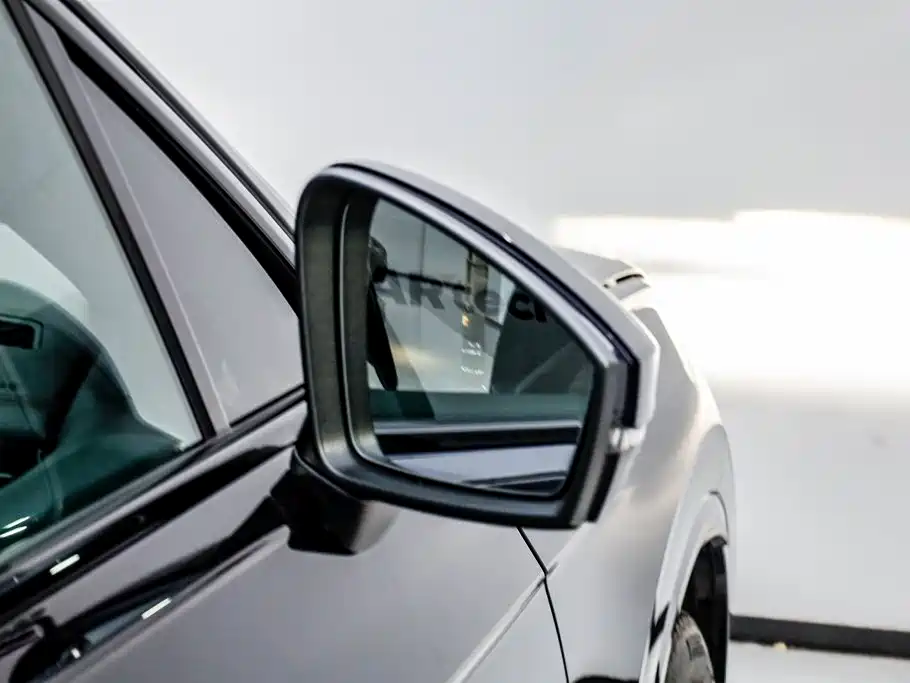 Фото 27 - Volkswagen Touareg
