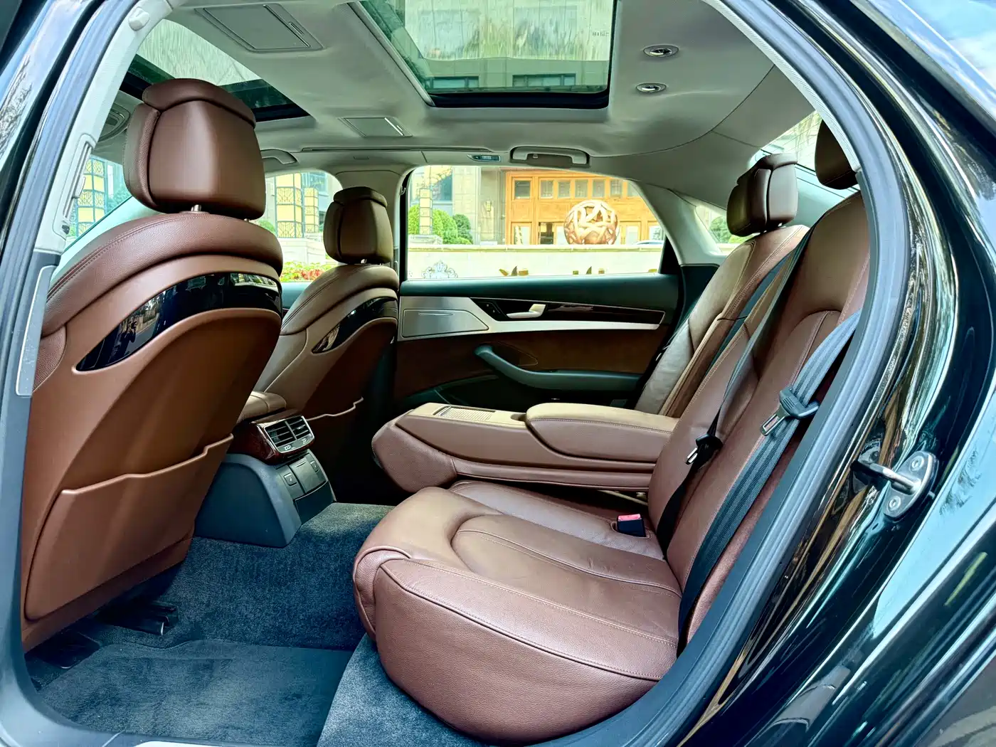 Audi A8 2013 A8L 45 TFSI quattro Comfort фото 10