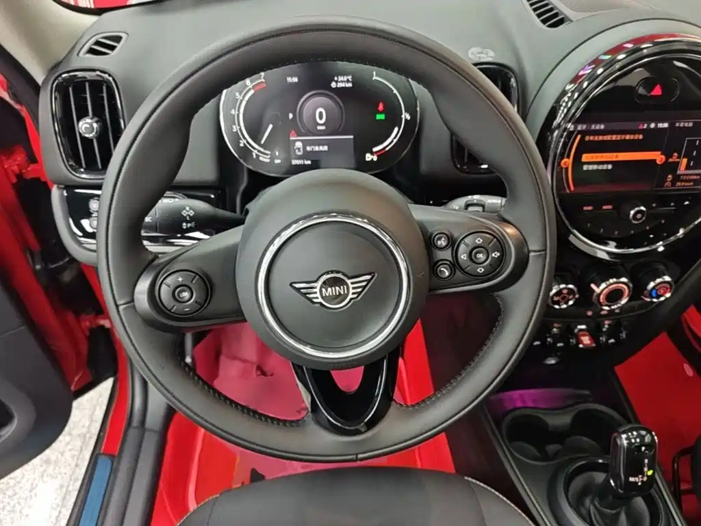 Photo 11 - MINI COUNTRYMAN