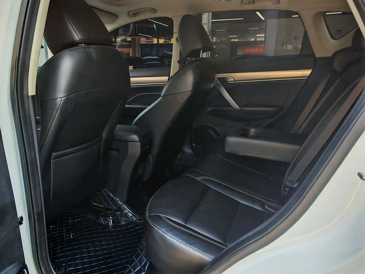 GEELY AUTOMOBILE BINYUE