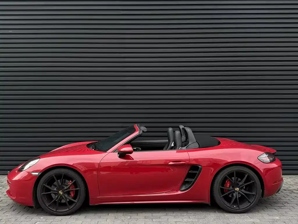 Porsche 718 2018 Boxster 2.0T фото 9
