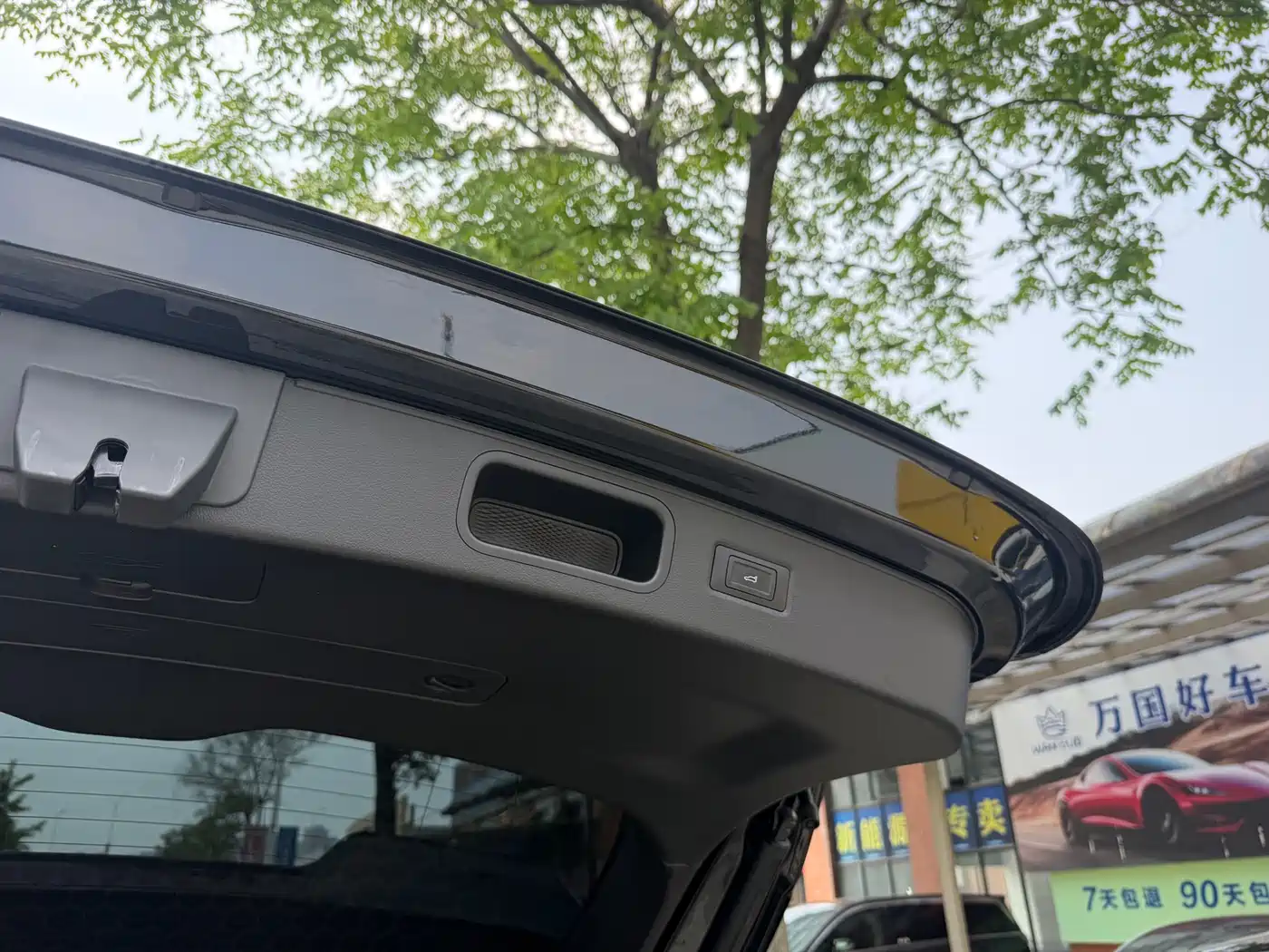 Voyah Auto VOYAH FREE 2024 Ultra Long Range Intelligent Driving Edition фото 6
