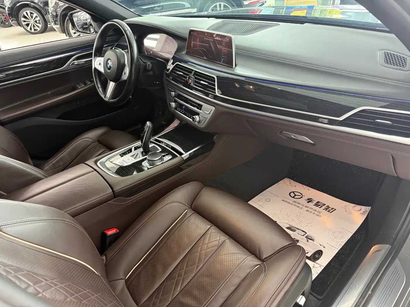 BMW 7 Series 2019 740Li Leading M Sport Package фото 16
