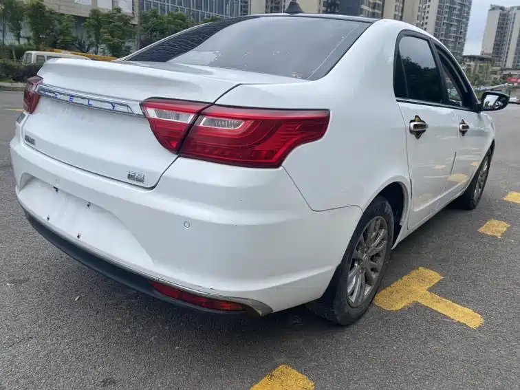 Photo 12 - Geely Vision