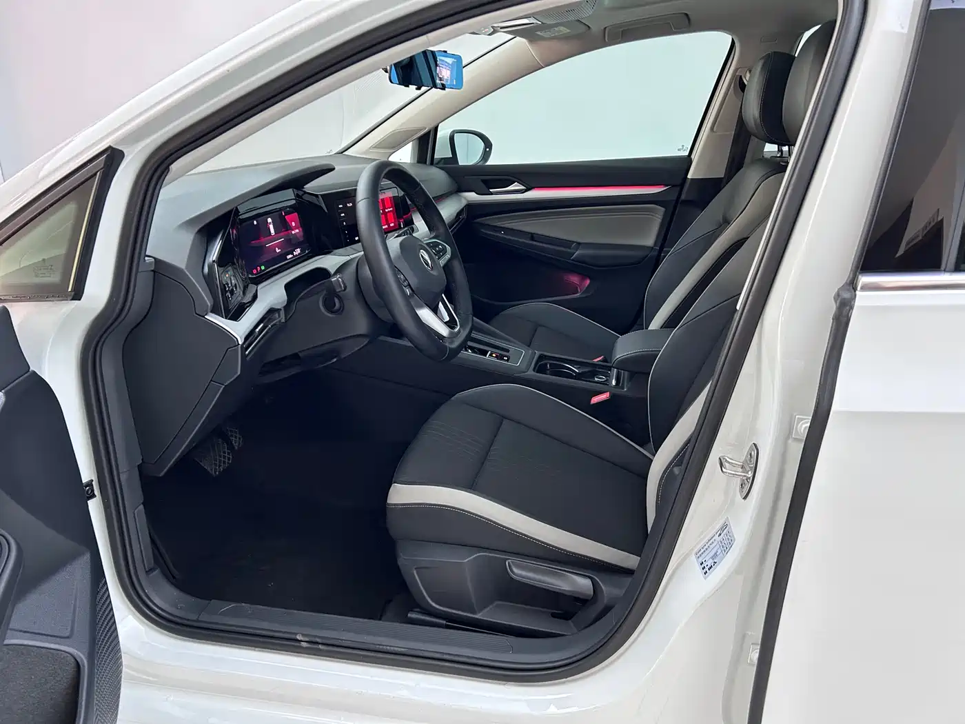 Volkswagen Golf 2021 280TSI DSG Pro фото 8